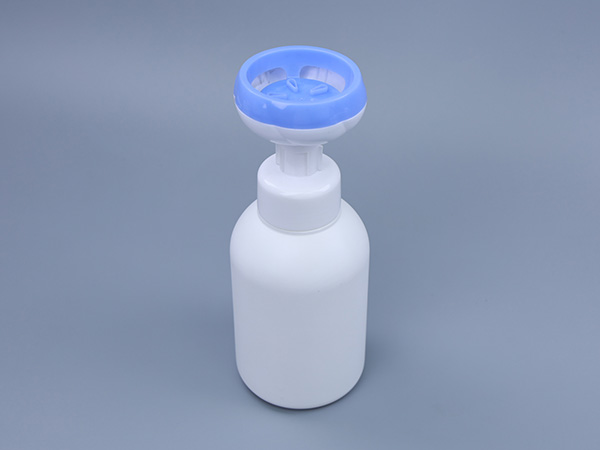 Blue Flower Stamp Foaming Soap Bottle