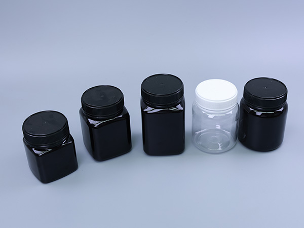 Assorted Black & Clear Square Plastic Jars