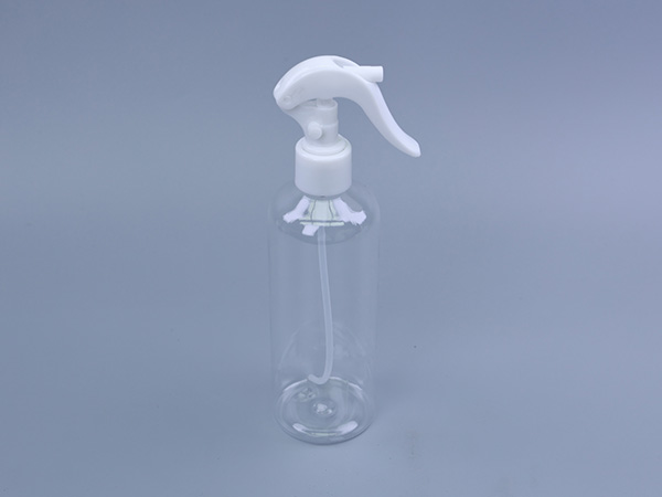 Clear Bottle with White Mini Trigger Sprayer